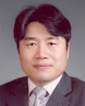 행정공무원인 황인표의 대표 이미지