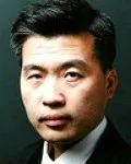 시인인 김기택의 대표 이미지
