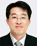 기업인, (전직)공무원인 유민영의 대표 이미지