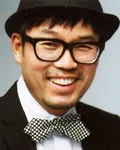 패션디자이너인 강진영의 대표 이미지