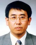 대학교수인 김상윤의 대표 이미지
