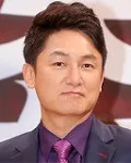 탤런트, 영화배우인 윤용현의 대표 이미지