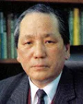 (전직)의사, (전직)대학교수인 윤덕로의 대표 이미지