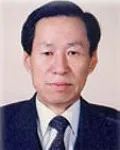 (전직)대학교수인 윤명로의 대표 이미지