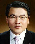 농협인인 윤종일의 대표 이미지