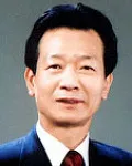 대학교수인 윤용희의 대표 이미지