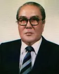 (전직)국회의원, (전직)치과의사인 윤재욱의 대표 이미지