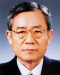 (전직)대학교수인 윤정륜의 대표 이미지