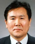 기업인, (전직)대학교수인 백기언의 대표 이미지