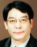 방송인인 민영목의 대표 이미지