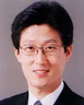 대학교수인 김인현의 대표 이미지