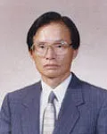 시인, (전직)대학교수인 정재완의 대표 이미지
