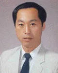 대학교수인 홍춘표의 대표 이미지