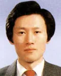 변호사, (전직)판사인 김용찬의 대표 이미지