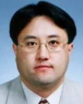 감정평가사인 신근섭의 대표 이미지