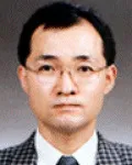 대학교수인 이강일의 대표 이미지