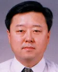 방송인인 서동욱의 대표 이미지