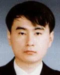 판사인 송인혁의 대표 이미지