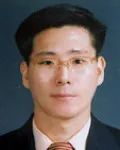 대학교수인 이정복의 대표 이미지