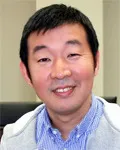 극작가, 감독/연출인 정의신의 대표 이미지