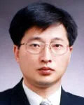 대학교수인 백태경의 대표 이미지