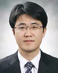 변호사인 강성일의 대표 이미지
