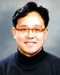 대학교수인 이준웅의 대표 이미지