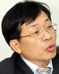 (전직)행정공무원인 조정찬의 대표 이미지