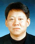 대학교수인 라창식의 대표 이미지