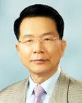 대학교수인 소대영의 대표 이미지