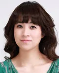 가수인 전유나의 대표 이미지