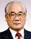 (전직)대학학장, (전직)대학교수인 천시권의 대표 이미지