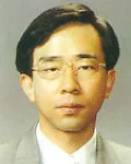판사인 허명욱의 대표 이미지