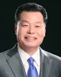 (전직)국회의원, (전직)광역의회의원인 김세웅의 대표 이미지