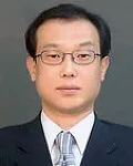 변호사, (전직)검사인 이동간의 대표 이미지