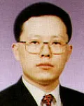 검사인 이두식의 대표 이미지