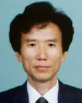 수필가, 시인인 김동필의 대표 이미지