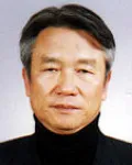 대학교수인 최정웅의 대표 이미지