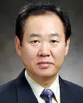 일반외과의사, 대학교수인 김홍진의 대표 이미지