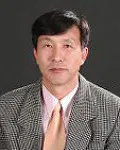대학교수인 전영길의 대표 이미지