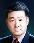 기업인, (전직)증권인인 정문규의 대표 이미지