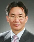 대학교수인 안영희의 대표 이미지