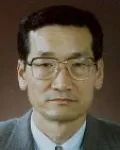 (전직)대학교수인 류희정의 대표 이미지