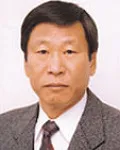 소아과의사, (전직)대학교수인 윤용수의 대표 이미지