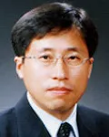 (전직)증권인인 이충식의 대표 이미지