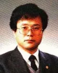 대학교수, (전직)벤처기업인인 이영하의 대표 이미지