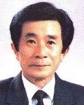 소설가, 대학교수인 홍대표의 대표 이미지