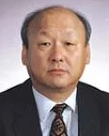 변호사, (전직)검사인 홍성계의 대표 이미지