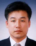 대학교수인 이완훈의 대표 이미지