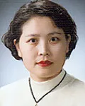 대학교수인 윤혜정의 대표 이미지